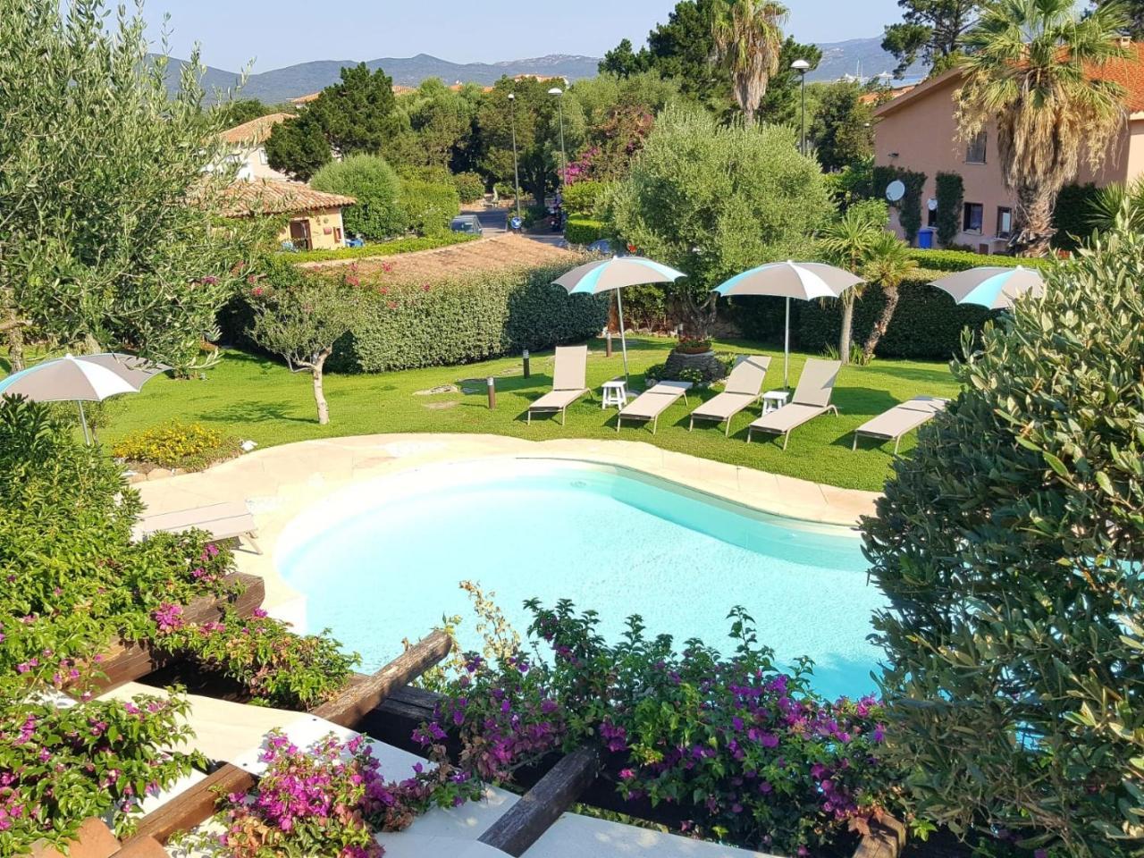 Geco Di Giada Art Suites - Adult Only Porto Rotondo Dış mekan fotoğraf