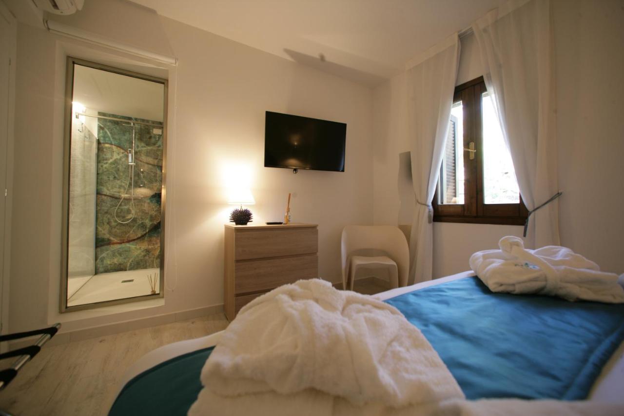 Geco Di Giada Art Suites - Adult Only Porto Rotondo Dış mekan fotoğraf